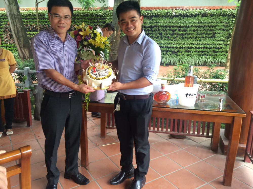 Ảnh: Sinh nhật anh Lâm Viết Bình, Chủ tịch HĐQT kiêm Giám đốc công ty, Ngày 12/07/2016